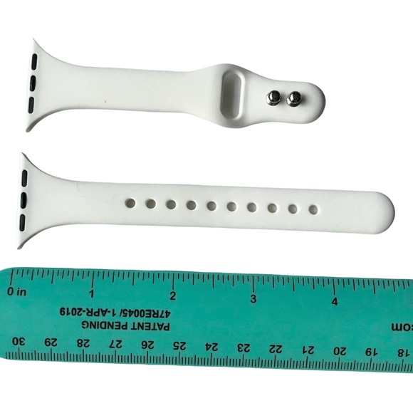 5/$20 NEW WHiTE SliM Silicone Sport Band Apple Watch 38/40/41mm M - Picture 3 of 7